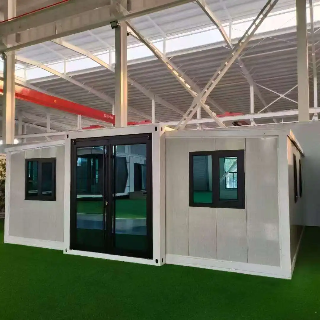 Fashion Wood Grain Color Aluminum Glass Container House Large Space Scalable Container Easy Installation Modular Prefab Building
