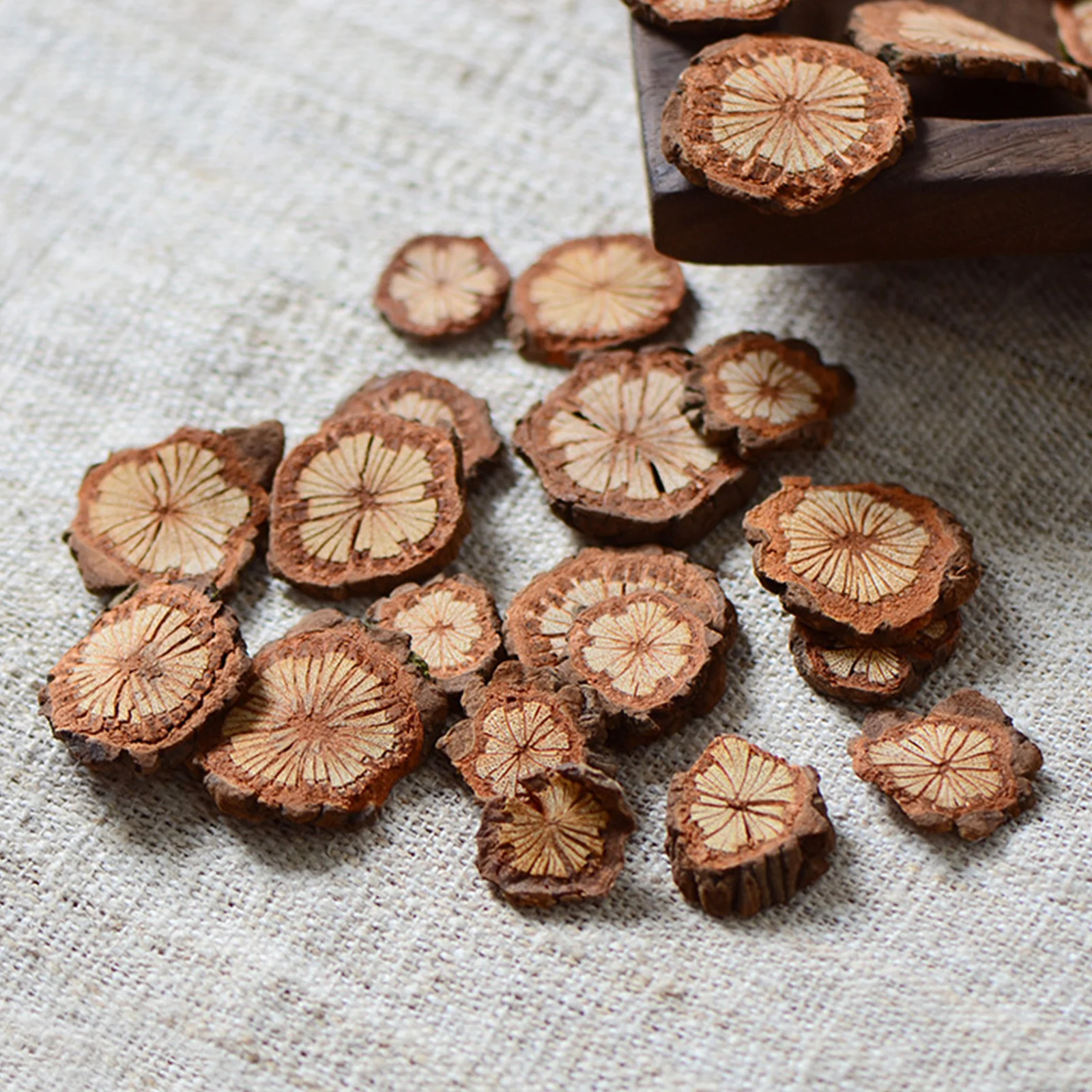 1 حزمة رقاقة الخشب الطبيعية DIY بها بنفسك الحرفية إكليل إطار الصورة ديكور ريفي خشبية الحرفية المواد ديكور المنزل