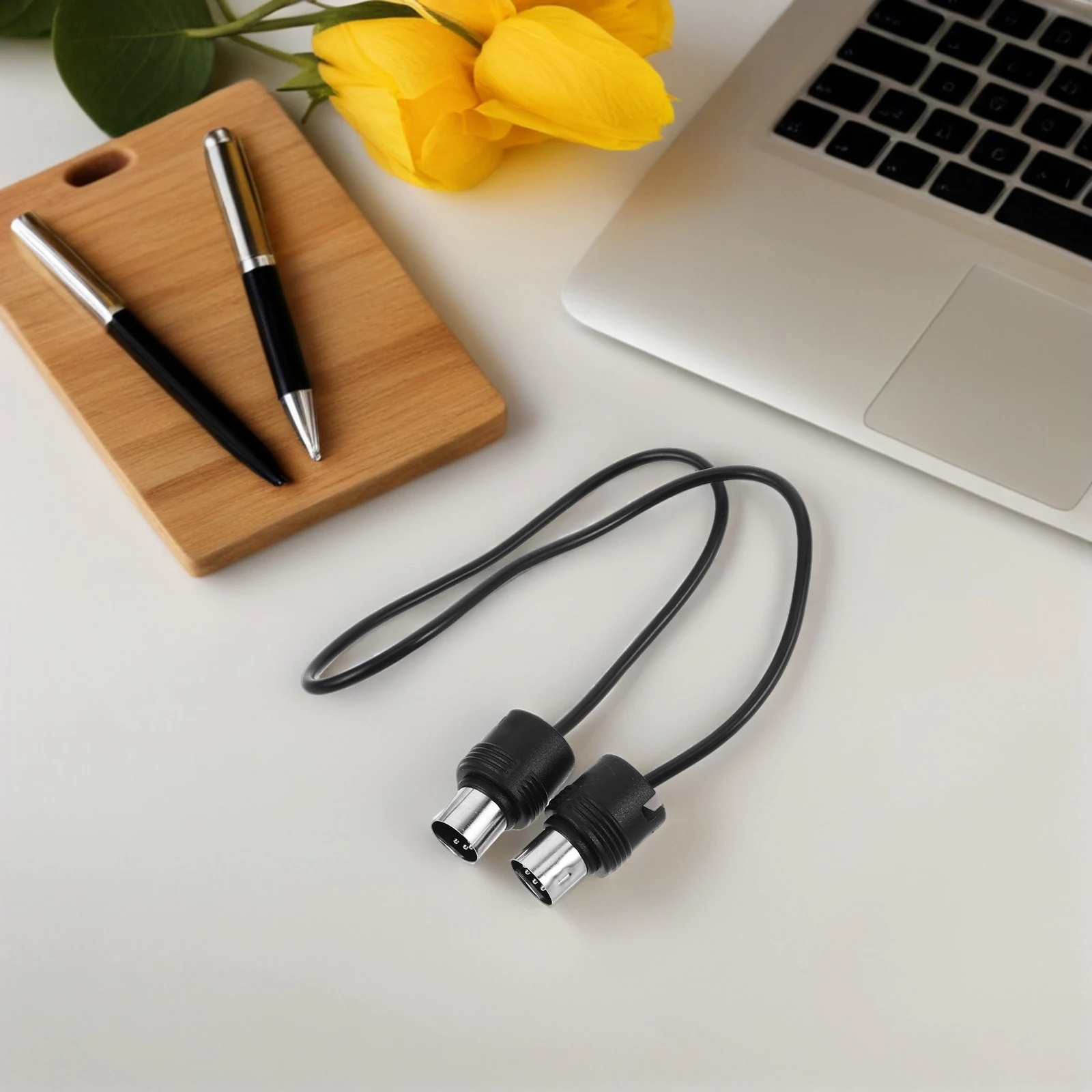 

Midi Cable 0.5M Male To Male 5 Pin Durable Stable Transmission Audio Connection For Keyboard Synthesizers Drum Audio Interface