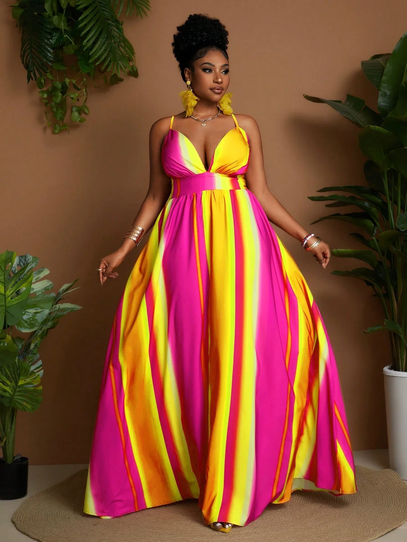 

Plus Size Floor Length Striped Spaghetti Strap Maxi Dress