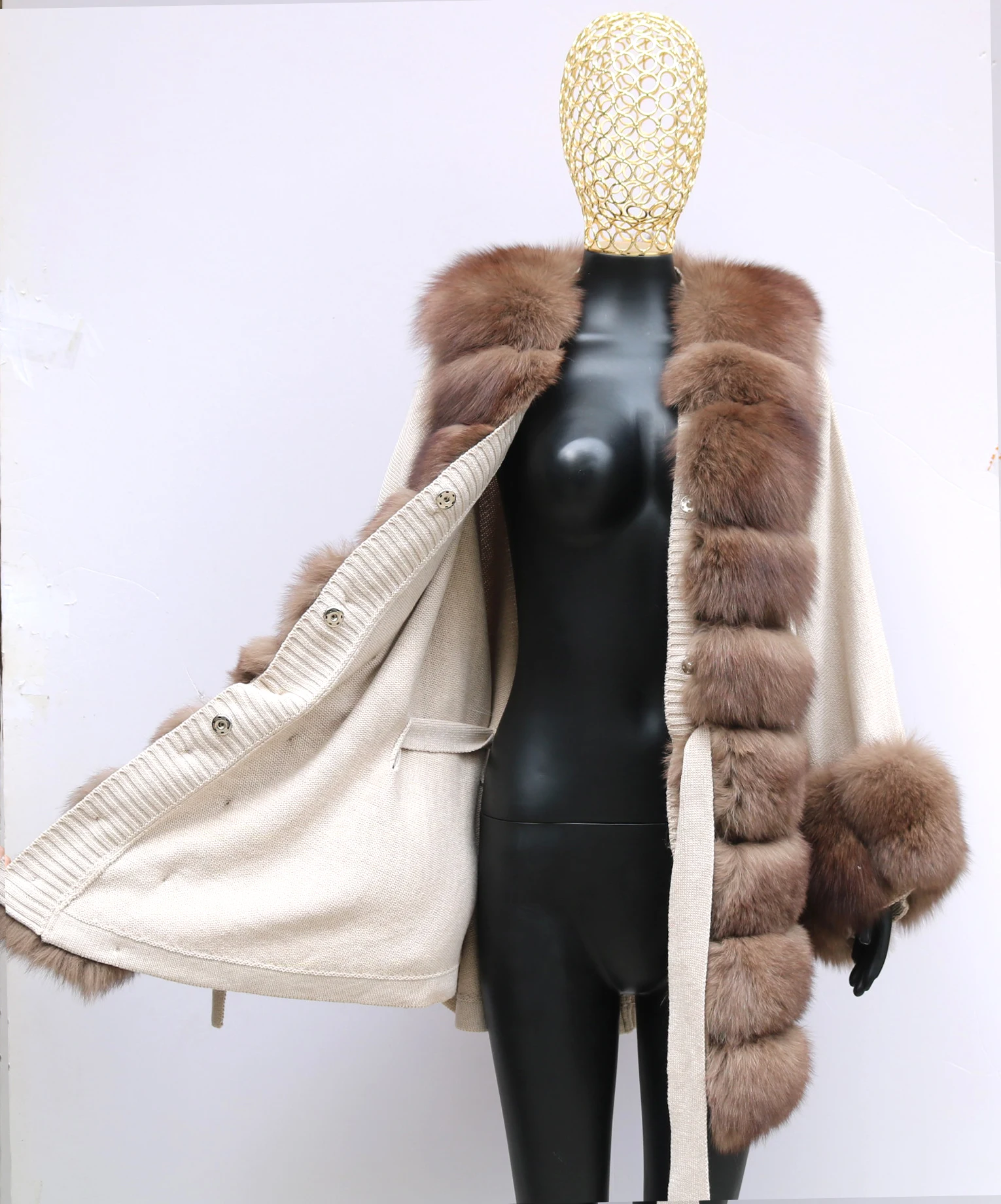 Рисунок 6 - Весенне-осенний элегантный женский