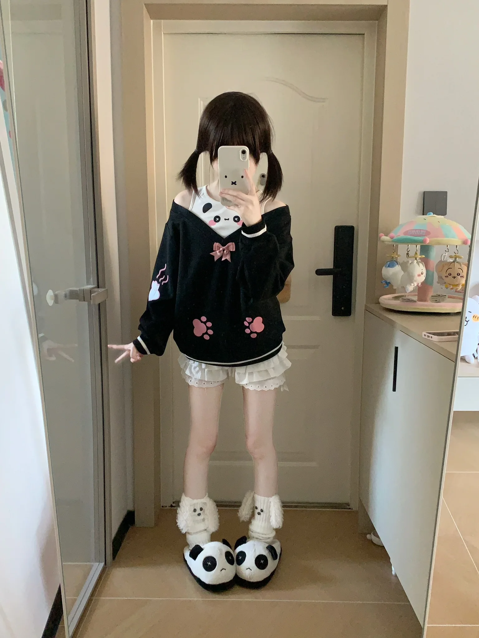 Original Girls Fake Two-Piece Cute Panda Off Shoulder Long Sleeve Sweatshirt Female Autumn New Casual Pullover Daughters Clothes