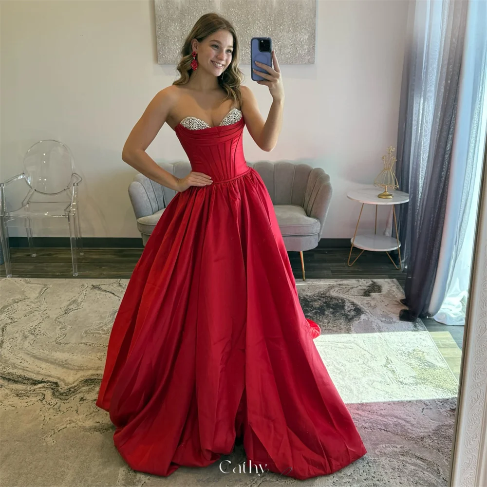 Cathy personalizado vermelho sem alças diamantes a linha vestido de baile simples sem mangas vestidos de noiva até o chão vestidos de noite 2025