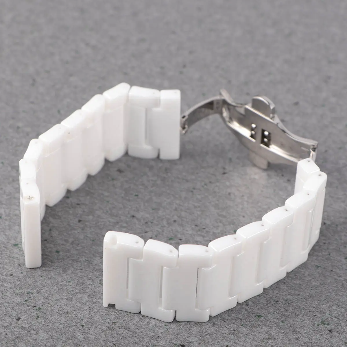 Solid Ceramic Watch Strap White High Durability Reinforced Links Elaborate Grinding Polishing Smooth Glossy Surface Flexible