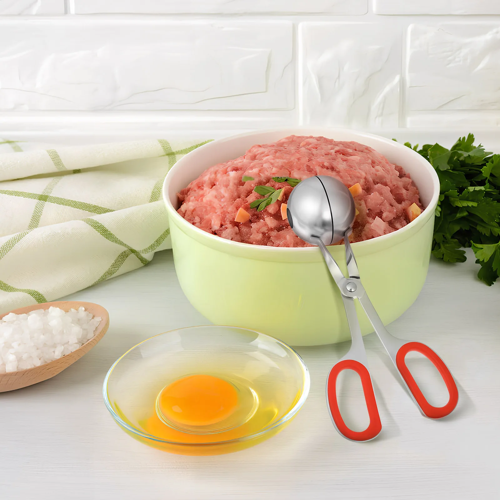 

2 pcs Stainless Steel Meatball Maker Tool Non-Stick Meat Baller Scoop Kitchen Gadget For Meatballs Dough Balls Compact