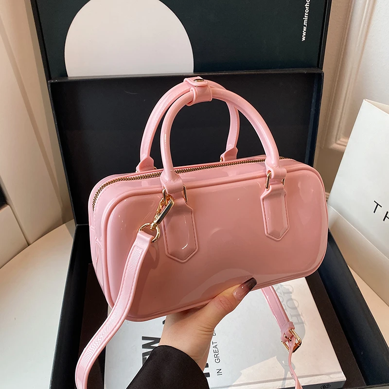 

Квадратная сумка-саквояж в дизайнерском стиле с ретро-фурнитурой — высококачественная сумка через плечо для женщин с тенденциями на неделю моды Парижа