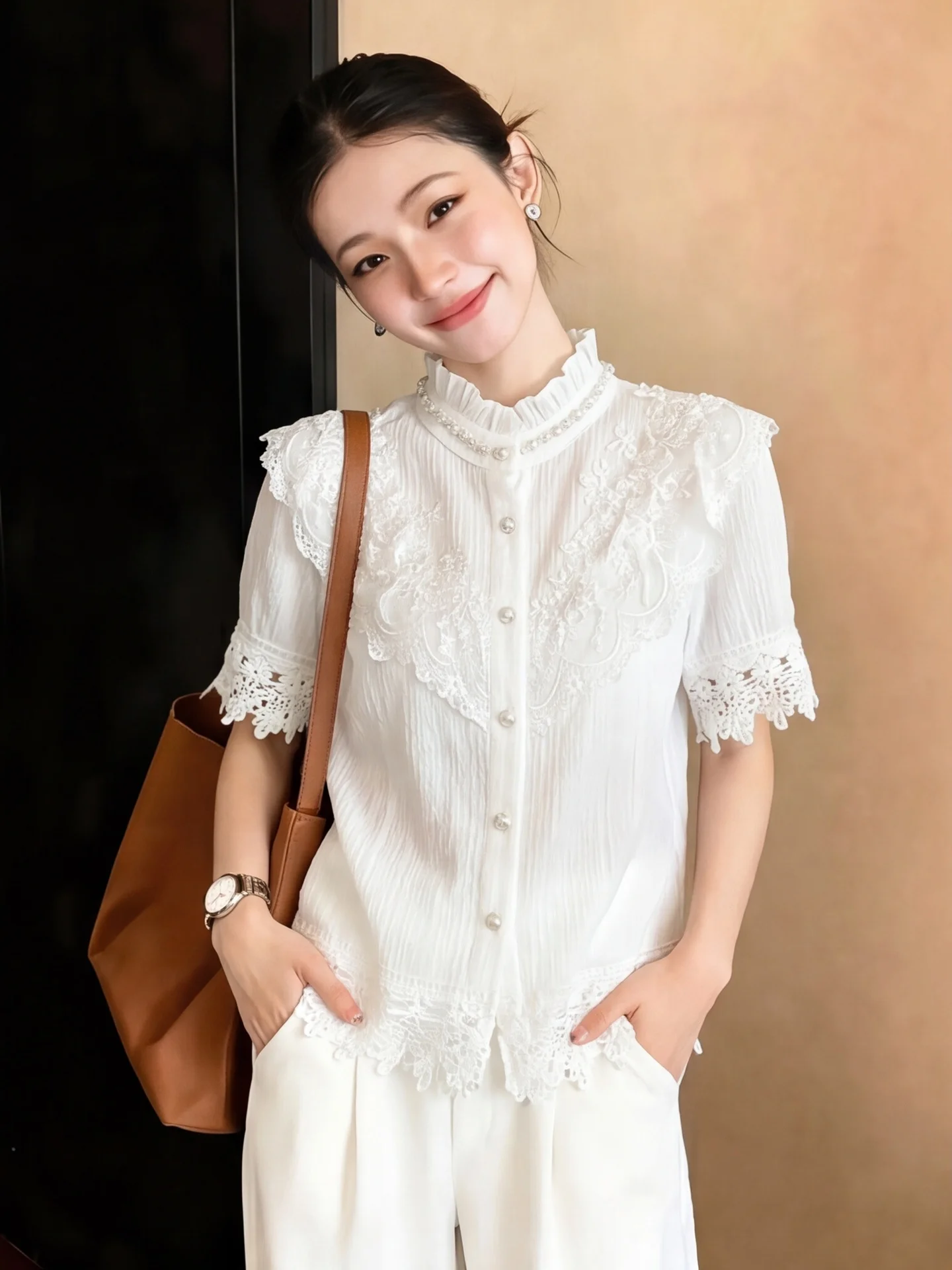 

Elegant Short Sleeve Embroidered Lace Shirt Women's Summer Commute Style Heavy Embroidery Stand Collar Korean Version Straigh...