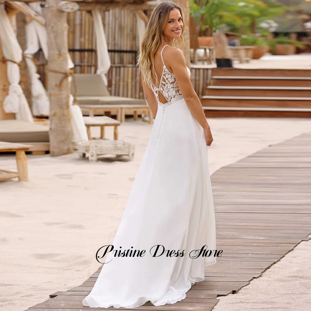 Classic Chiffon Beach Wedding Dress for Brides Customized Appliques Lace V-Neck Spaghetti Straps Sleeveless Bridal Gowns