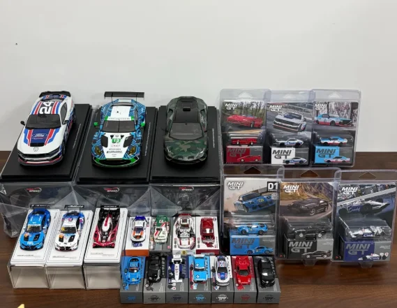 **Neuheiten Teil 2**MINIGT Kaido House 1:64 S15 SILVIA ATHLETE RX-7 VeilSide R32 M3 Kaido KW V1 Druckguss-Modellauto