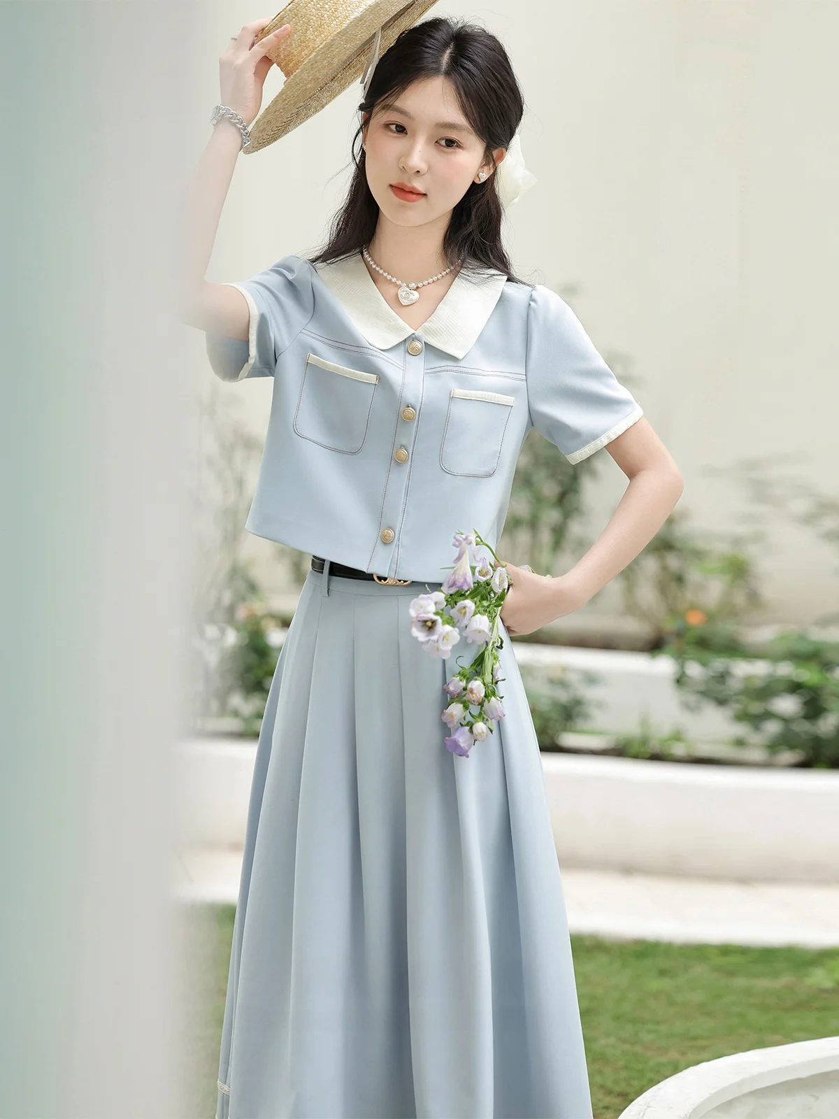 

South Deer 'Sea Salt Bubble Water' Women's Faion Set 2025 New Pleated Skirt Two-Piece Set ort Sve Button-Up Top