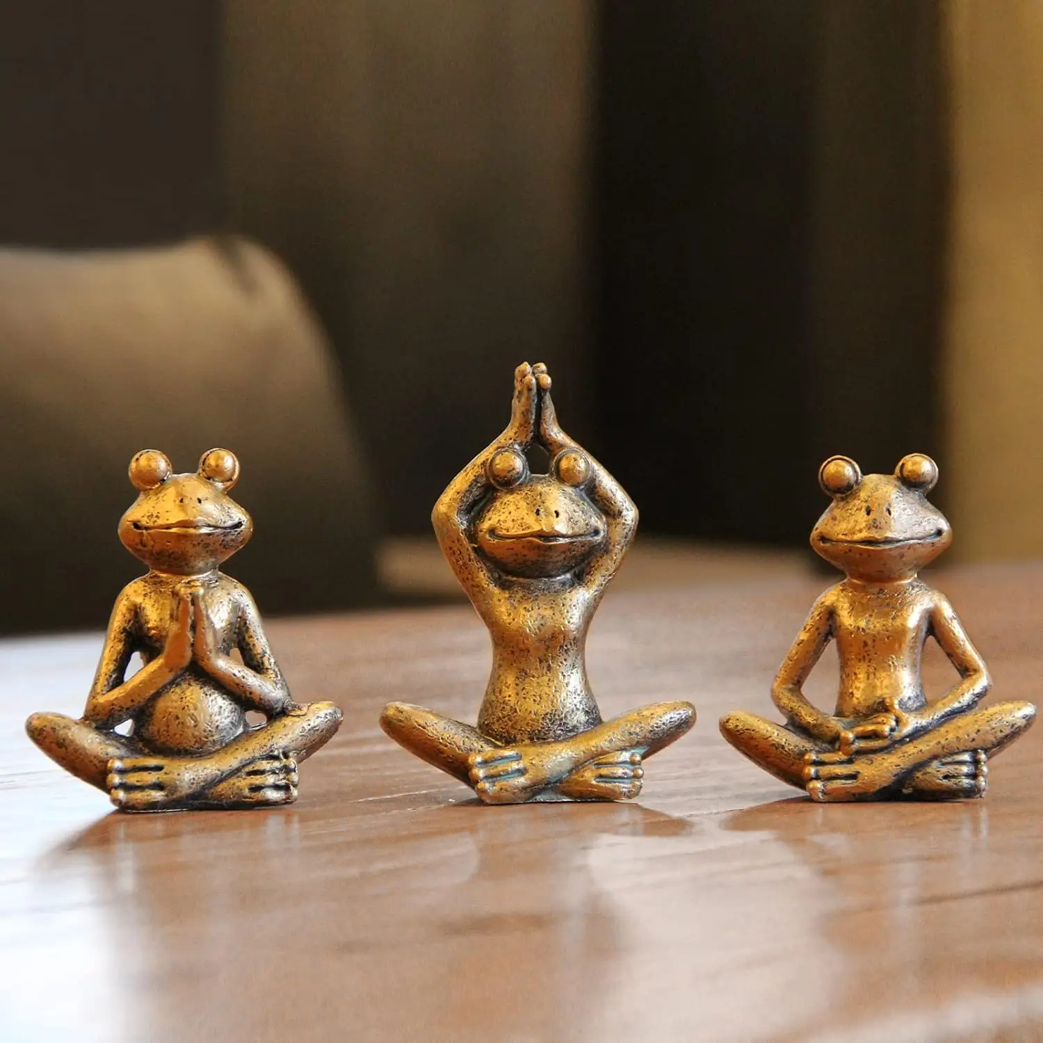 

Golden Yoga Frog Statue Resin Ornament Sitting Animal Meditation Frog Ornament Handmade Home Bedroom Decoration Gift