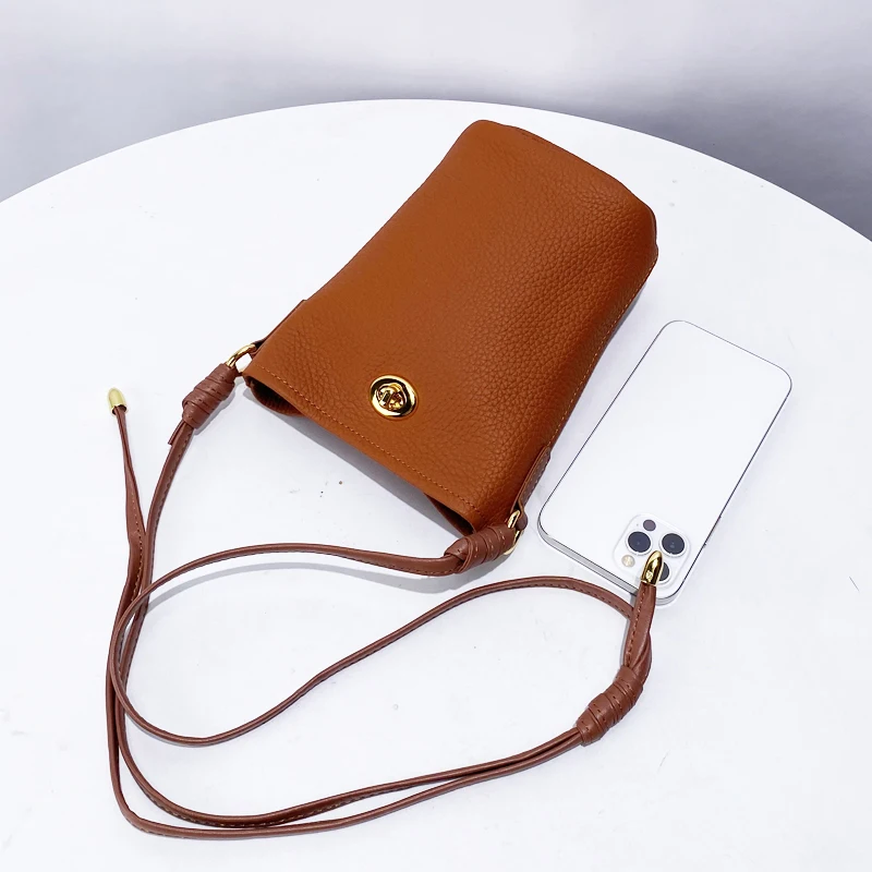 Genuine Leather Mini Bucket Bags For Women Luxury Designer Handbags Purses 2024 New In First Layer Cowhide Mobile Phone Shoulder