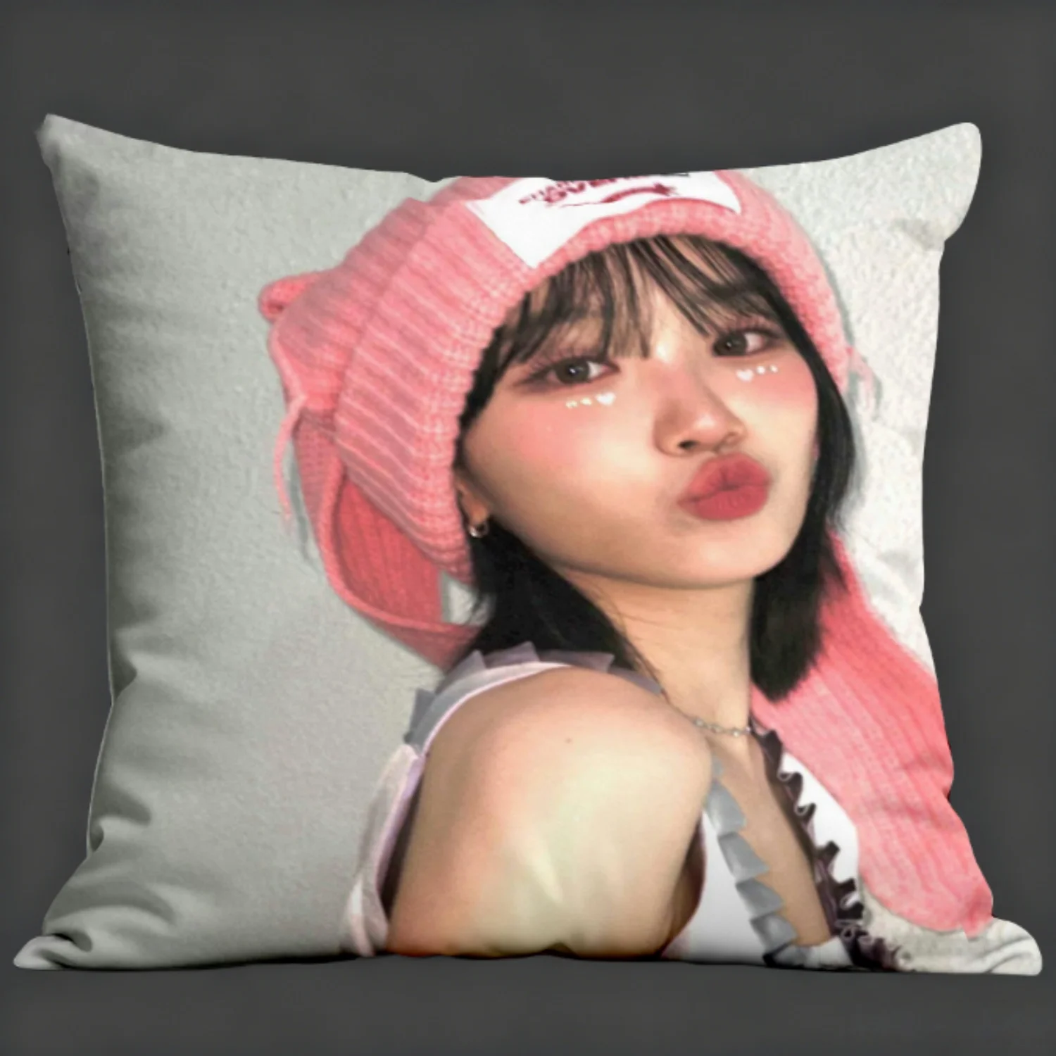Chaewon Idol Pillow Set High Quality Material Fan Gift Essential Suitable For Bedroom Car Cafe Room Soft Living Room Sofa Decor