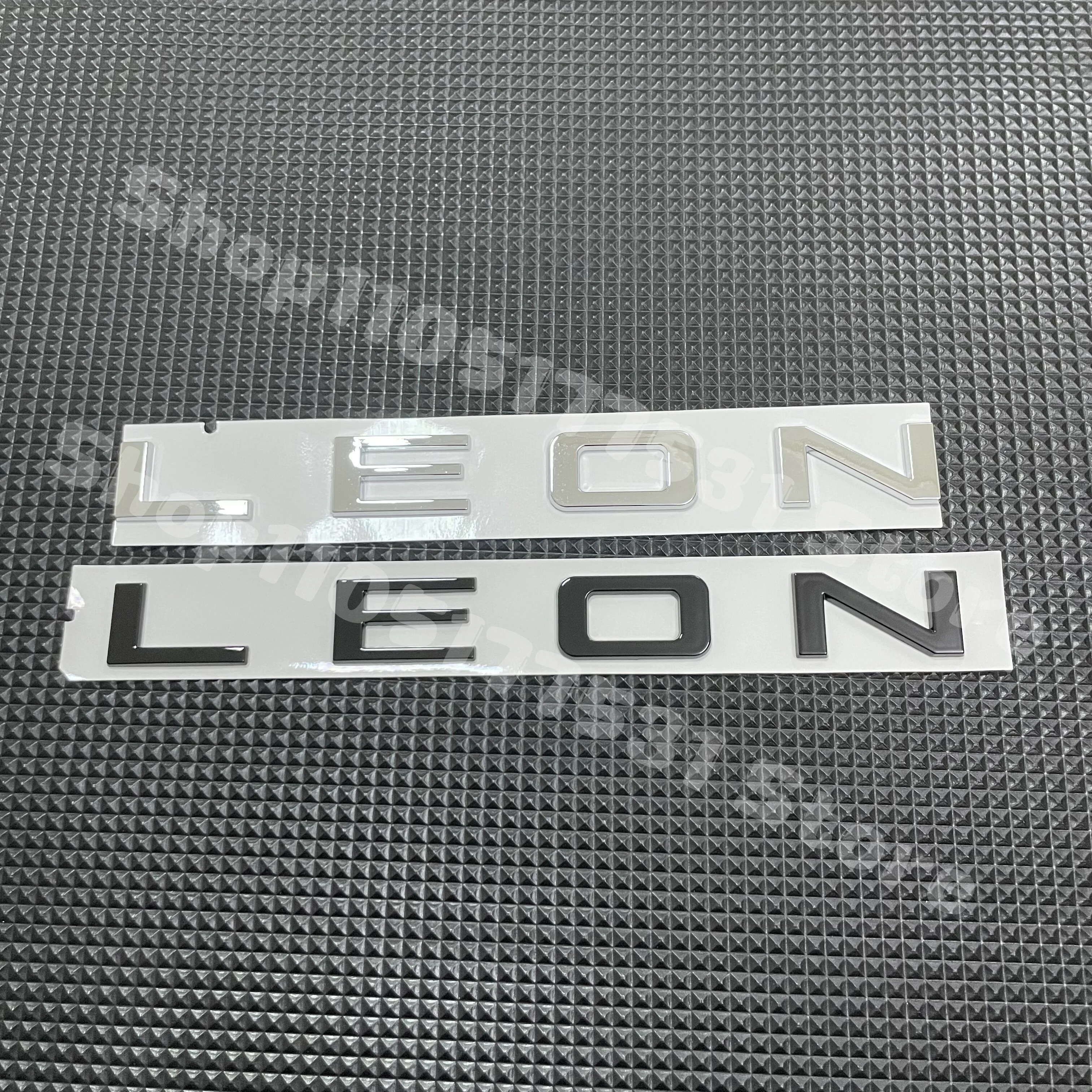 Emblème 3D ABS LEON pour SEAT Leon, autocollant de coffre arrière, chrome brillant, noir brillant, remplacement auto