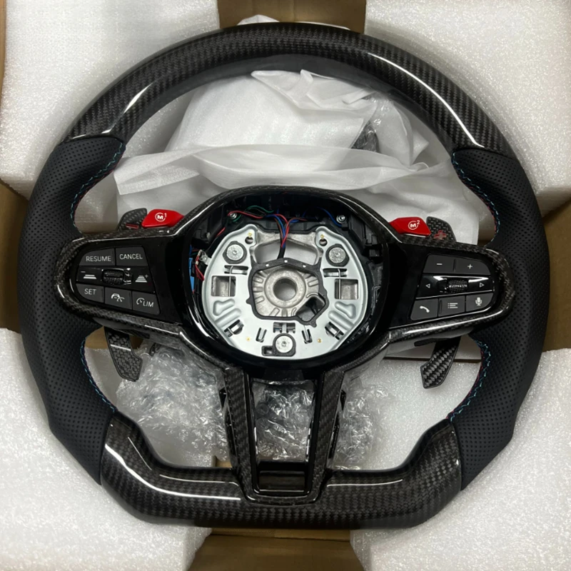 

Горячая распродажа: Руль из углеродного волокна премиум-класса в спортивном стиле, подходит для различных моделей, аксессуар для тюнинга автомобиля