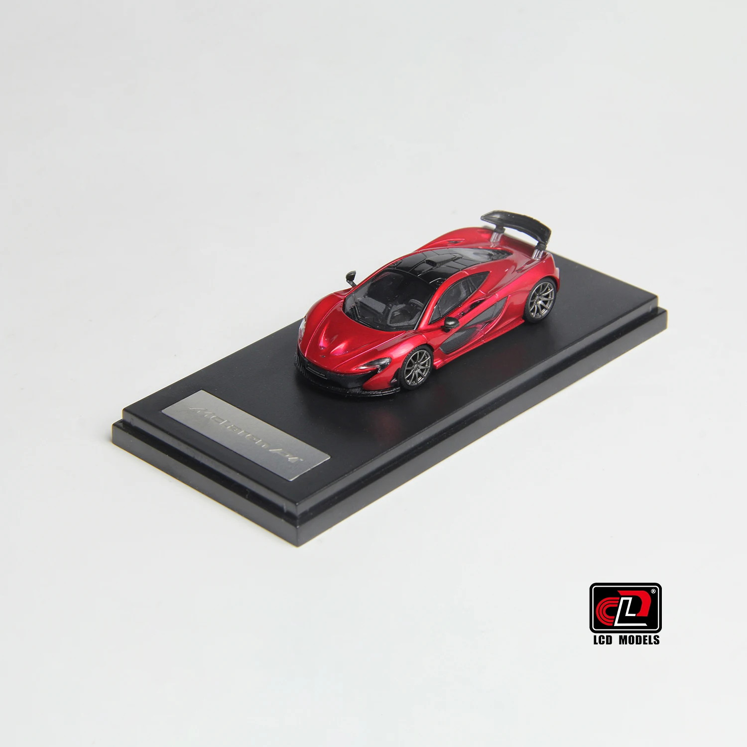 In Stock LCD 1:64 P1 Alloy Car Model Collection Ornament