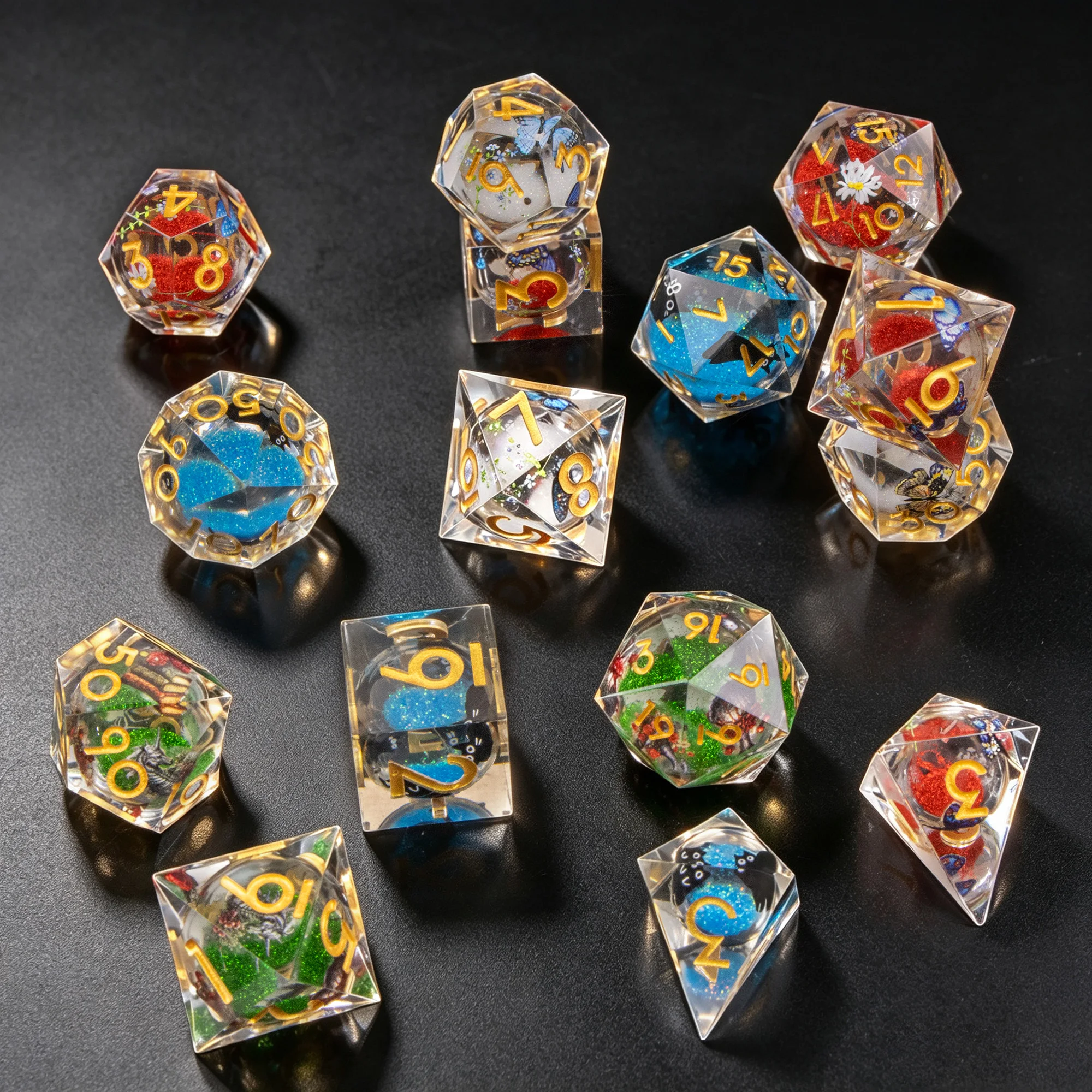 Random 7PCS DND Liquid Core Dice Set, Metal Resin Polyhedral Dice for Dungeons & Dragons, TRPG Tabletop RPG Games