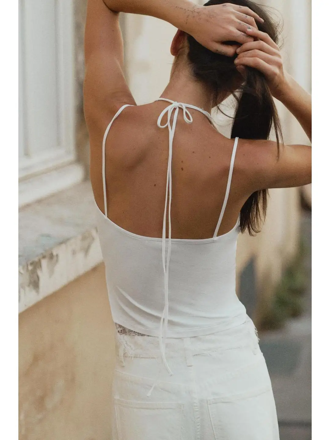 Summer Slim Fit Lace Patchwork Detail Decorative Strap Neckline Top Women's Fashion Citywalk Short Length 3D Effect