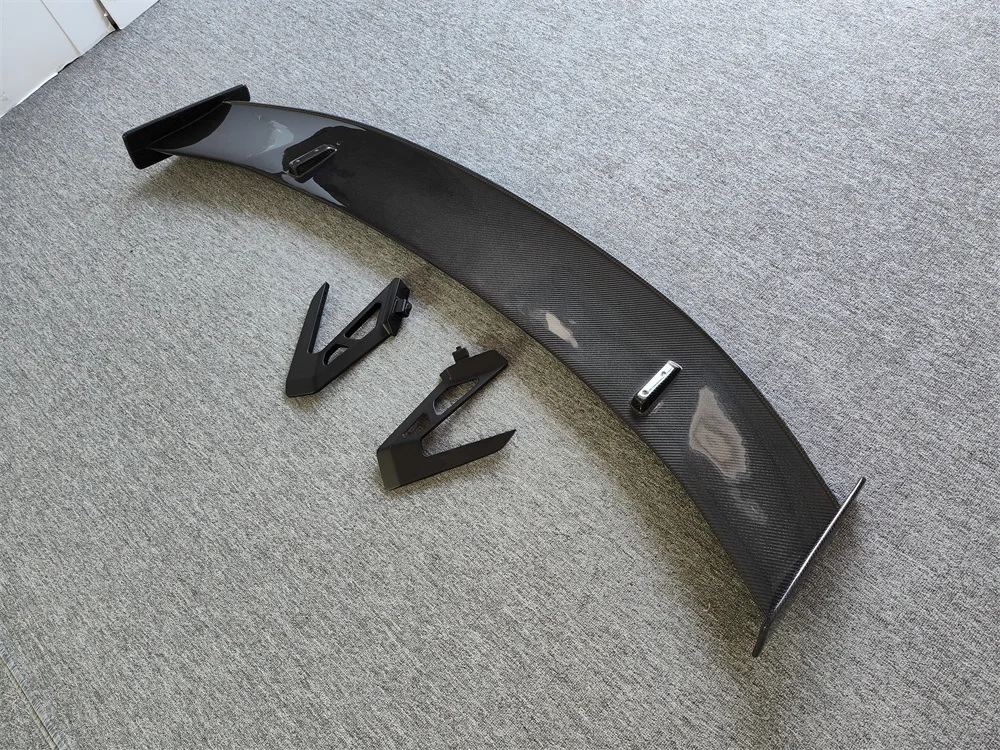 Car Body Parts Upgrade, P-style Dry Carbon Fiber Rear Spoiler, Luggage Spoiler Suitable