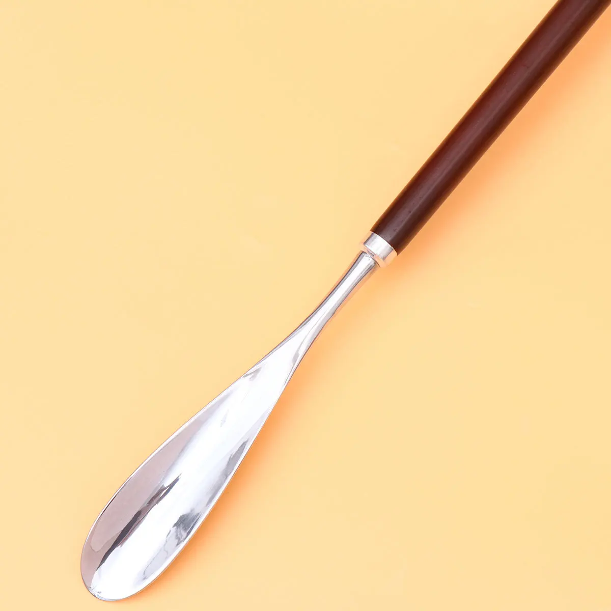 

1pc Metal Shoehorn Detachable Wooden Handle Long Shoe Horn Dolphin Tip Alloy Shoe Lifter For Seniors Disabled Pregnant Women