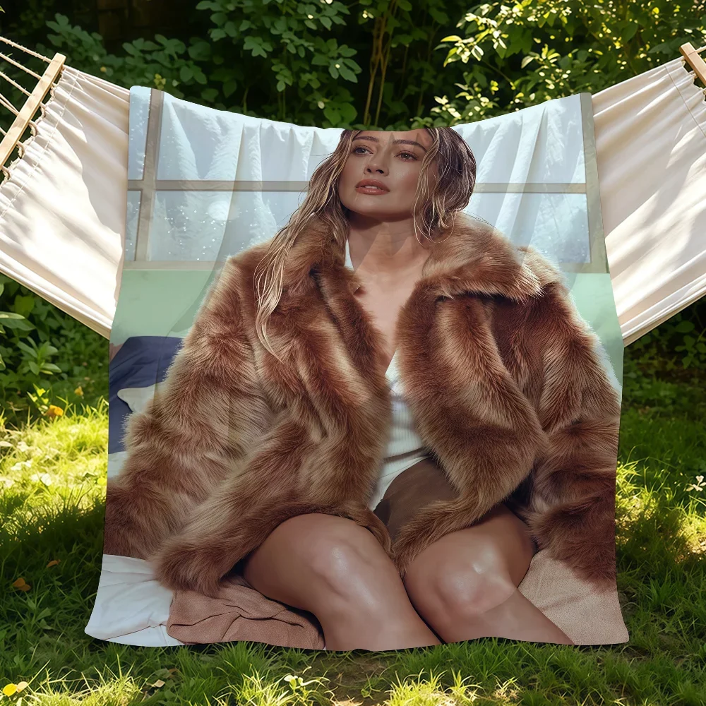 Singer H-Hilary Duff Luck Or Something Blanket Suitable For Sofas Beds Offices Cars Outdoor Travel An Ideal Gift For Friends
