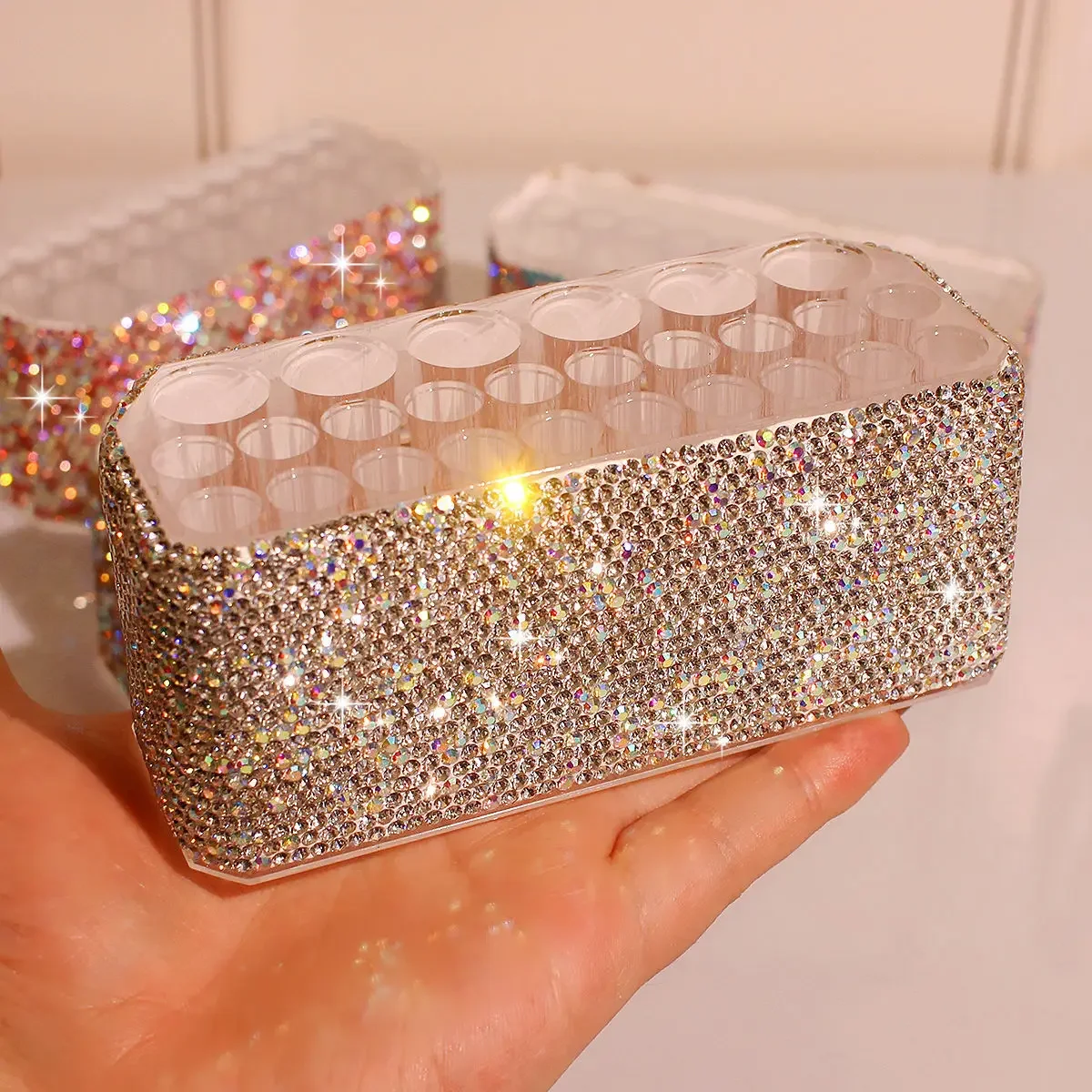 Bling Rhinestone Holes Nail Brushes Storage Box 26 Makeup Brushes Holder Acrylic Organizer Nail Art Bushes Storage Showing Shelf