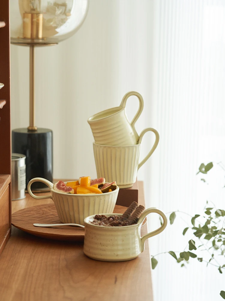 ญี่ปุ่นสไตล์ Retro แก้วกาแฟ Home Office อาหารเช้านมชา Drinkware วัสดุเครื่องปั้นดินเผา Beige สีน้ำตาลภายใต้เคลือบ410Ml 230ml