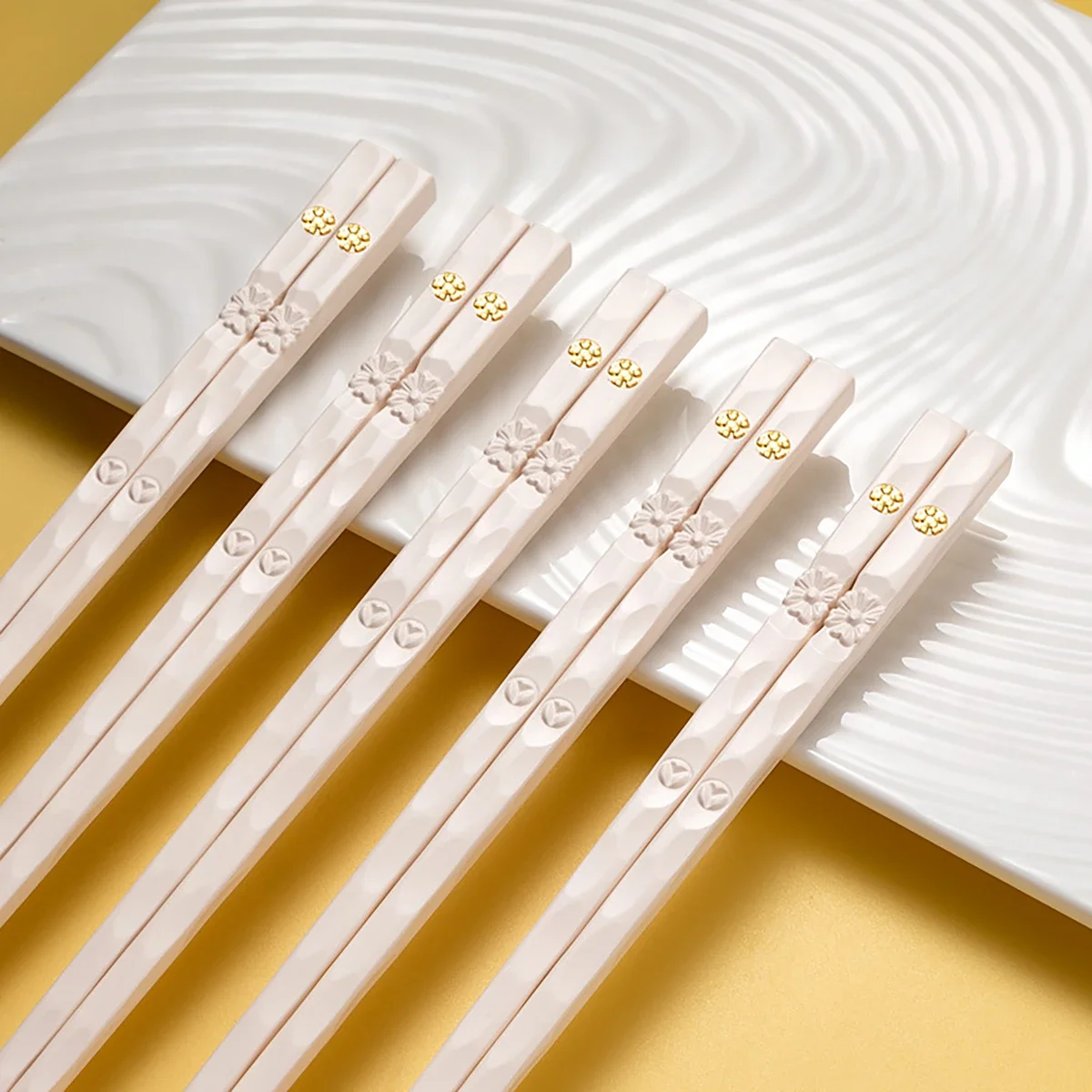 Variant: 5Pairs White