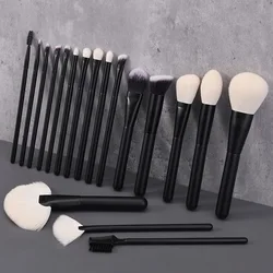 18 PCS Animal Goat Hair Makeup Brushes Set Wood Handle Makeup For Women Professional Korean Cosmetics Eyeshadow Complete Kit