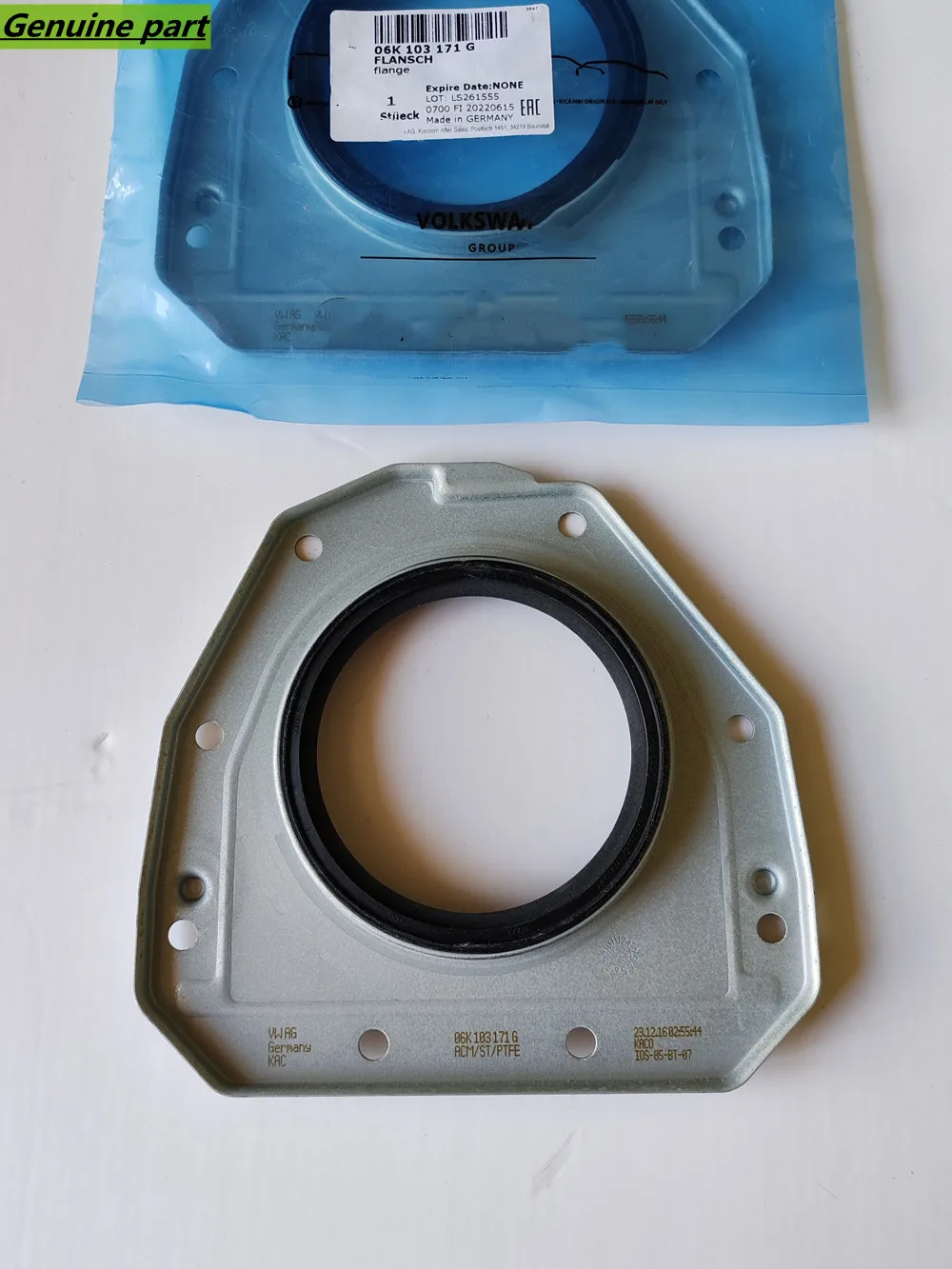 

Премиум OEM 06K 103171 Г / 06Х 103171 / 06H 103171 F Заднее основное уплотнение Уплотнение коленчатого вала двигателя с фланцем подходит для Audi A3 A4 VW 2.0T TSI