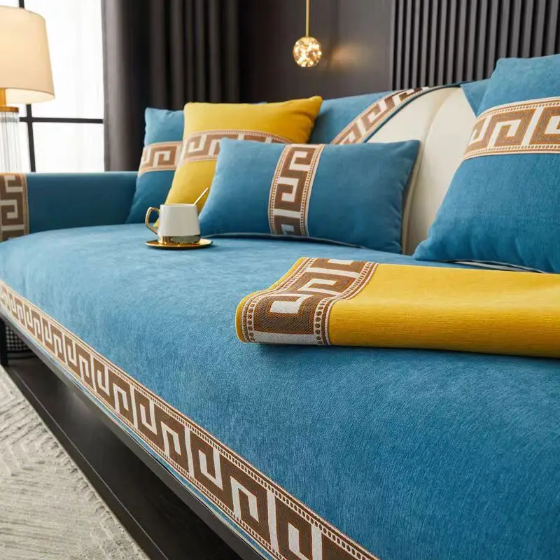 Luxury Cloud Pattern Sofa Towel Gold Edge Chinese Solid Color Thicken Chenille Sofa Cover Anti-slip Couch Covers for Living Room