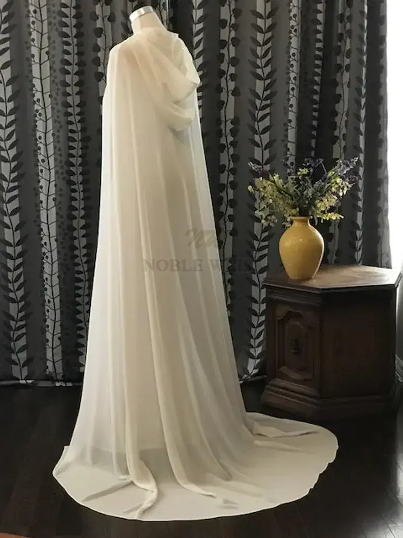 Simple Chiffon Hooded Wedding Cloak Cape Long Summer Beach Wedding Jacket Bolero Bridal Shawl Bride Wrap Customized