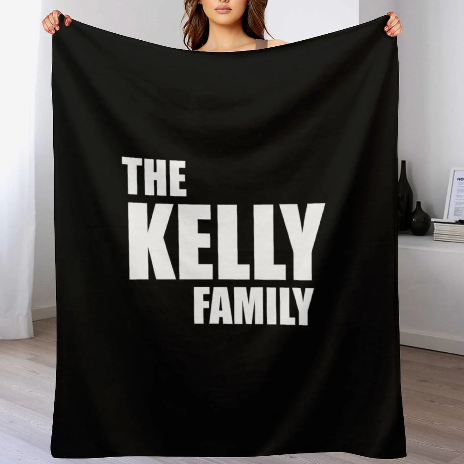 

The Kelly Family Throw Blanket Decorative Throw Luxury Thicken Decoratives Blankets