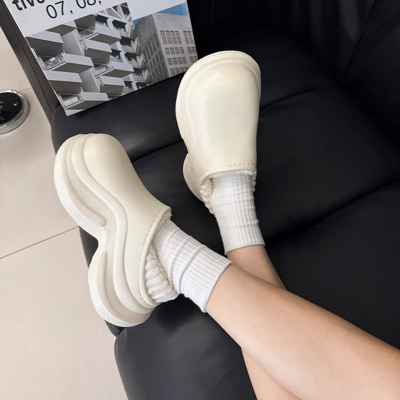 

Winter Warm Plush Lined Platform Slippers for Women Black Chunky Sole Indoor Outdoor Comfort Clogs Trendy Non-Slip Cozy Footwear