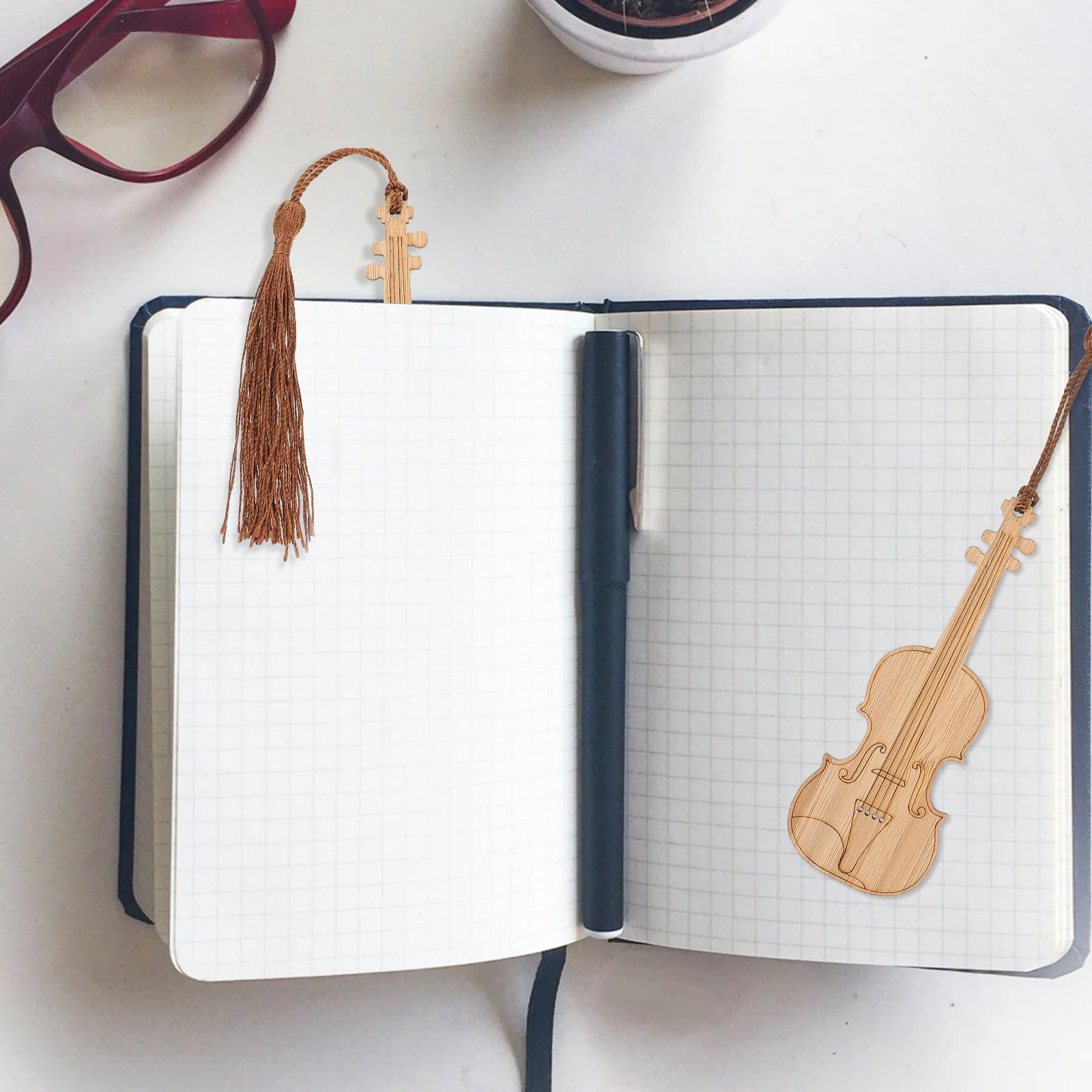 

4pcs Elegant Music Page Markers Women Bamboo Decor Reading Bookmarks For Book Page Markers Women Travel Gifts