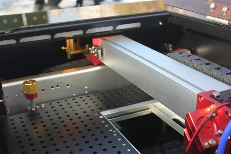 Wholesale CO2   Cutting Engraving Machine Supports Format PLT Graphic Wood Supports Metal Core Components Manufacturing
