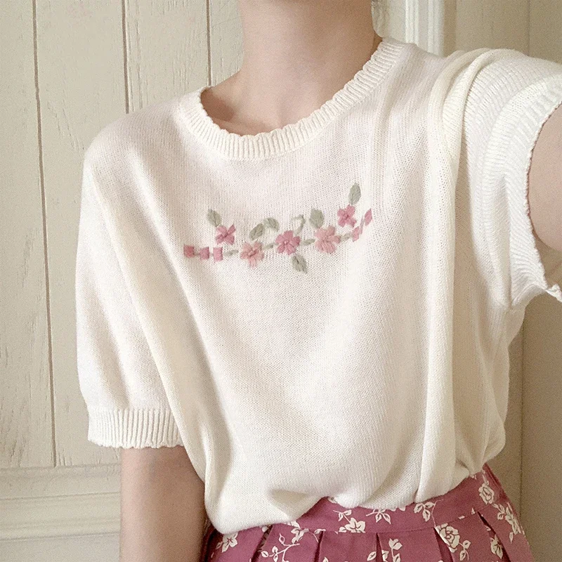 Prairie Chic Knitted Tops Women Handmade Floral Embroidery Loose Tee for Sweet Girl Kawaii Clothes