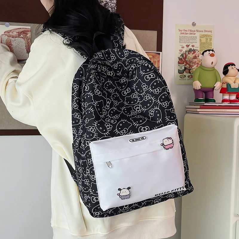 2023 nuovo Hello Kitty zaino Sanrio Cute Cartoon Anime Stamp borsa da scuola per ragazza di grande capacità Ins zaino di marca alla moda regalo per