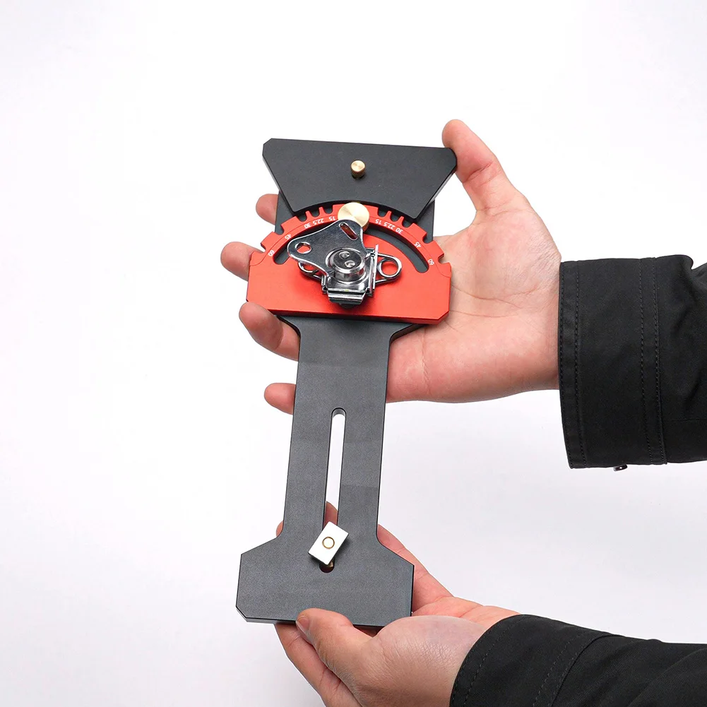 scie-a-rail-butee-d'angle-cnc-usinee-en-aluminium-construction-en-alliage-d'aluminium-pour-la-decoupe-en-ligne-droite