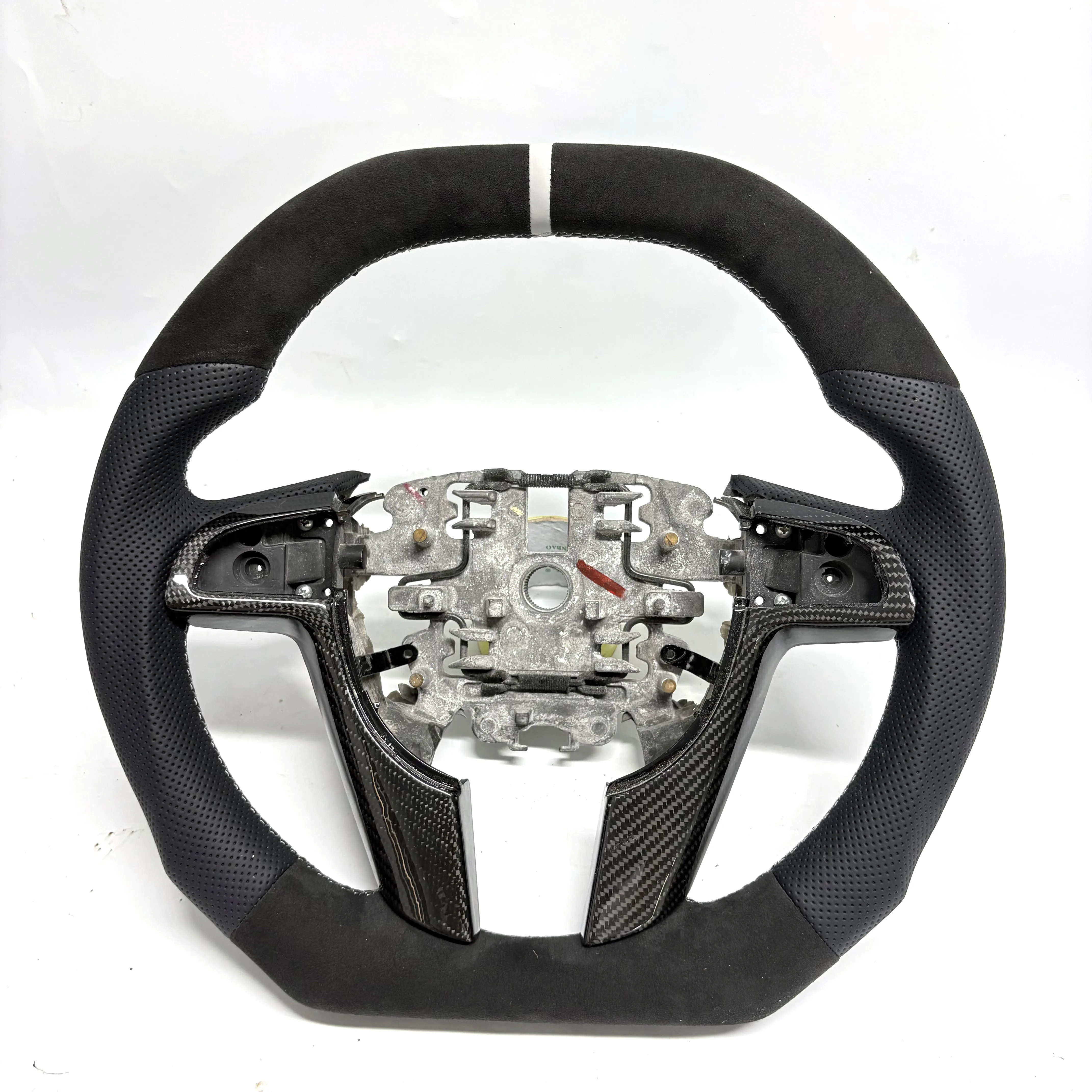 

Новое рулевое колесо из углеродного волокна с алькантари для Pontiac G8 GXP 2008 Holden VE HSV sv6 + Trim