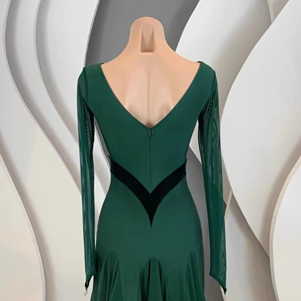 Abito da ballo latino da sala personalizzato da donna 2025 Nuovi costumi di pratica di danza moderna Abiti da competizione standard per valzer Verde