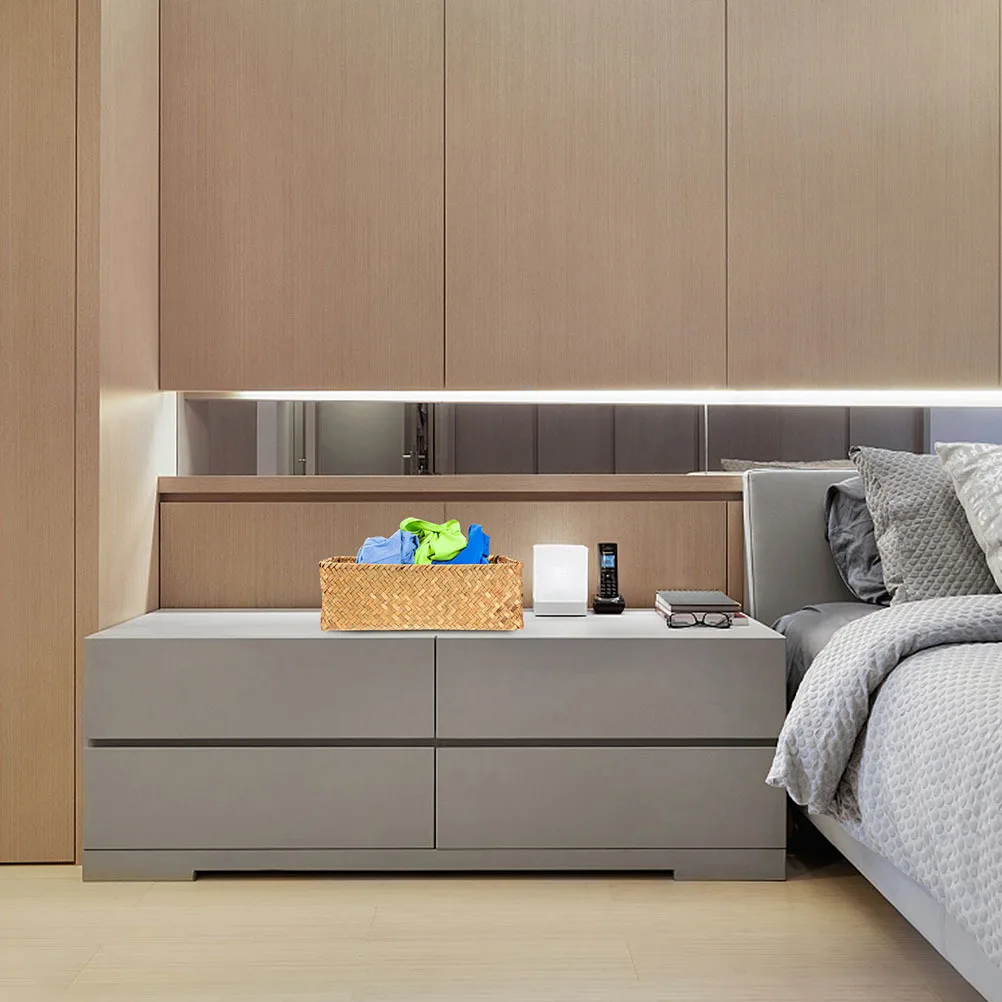 

Decorative Woven Storage Basket Natural Straw Handmade Vintage Style Desktop Organizer For Home Hotel Bedroom Fruit