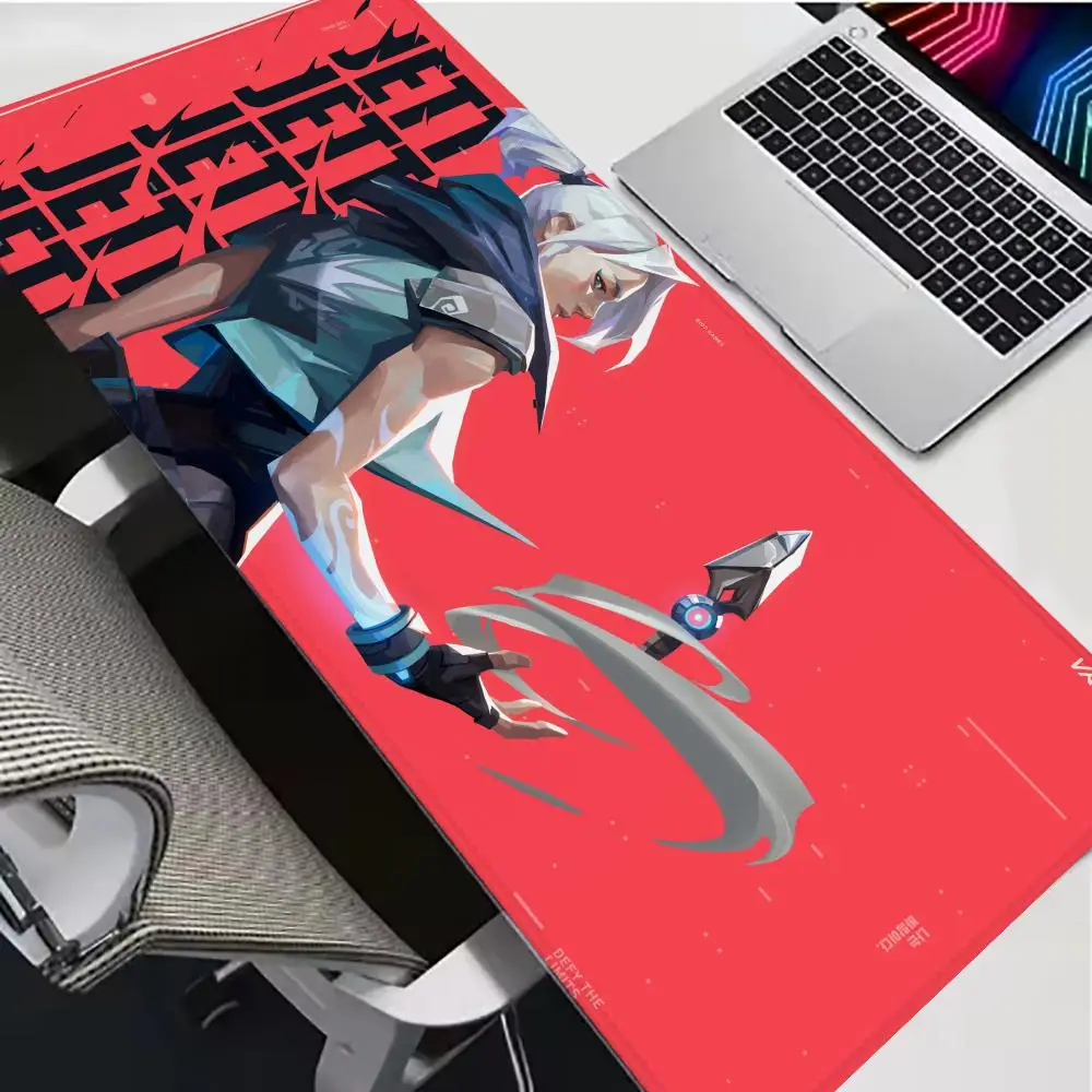 

Popular Valorant gaming mousepad, large size (XXL), suitable for home use, ideal for gamers, with rubber anti-slip protection.