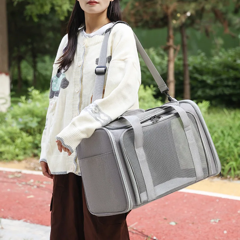 

Pet Out Portable Cat Dog Bag Handbag Messenger Bag Breathable Large Capacity Cat Small Pet Dog Strap Backpack