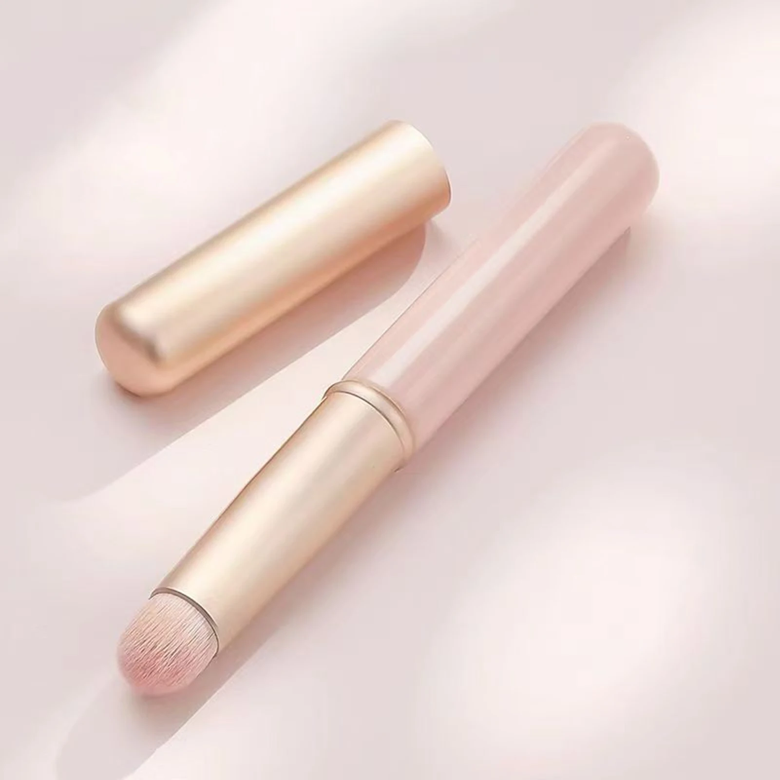 แปรงแต่งหน้าหัวฟองน้ำนุ่ม แปรงคอนซีลเลอร์ แปรงลิปสติก พัฟแป้ง รองพื้น คอนทัวร์ อุปกรณ์เครื่องสำอาง