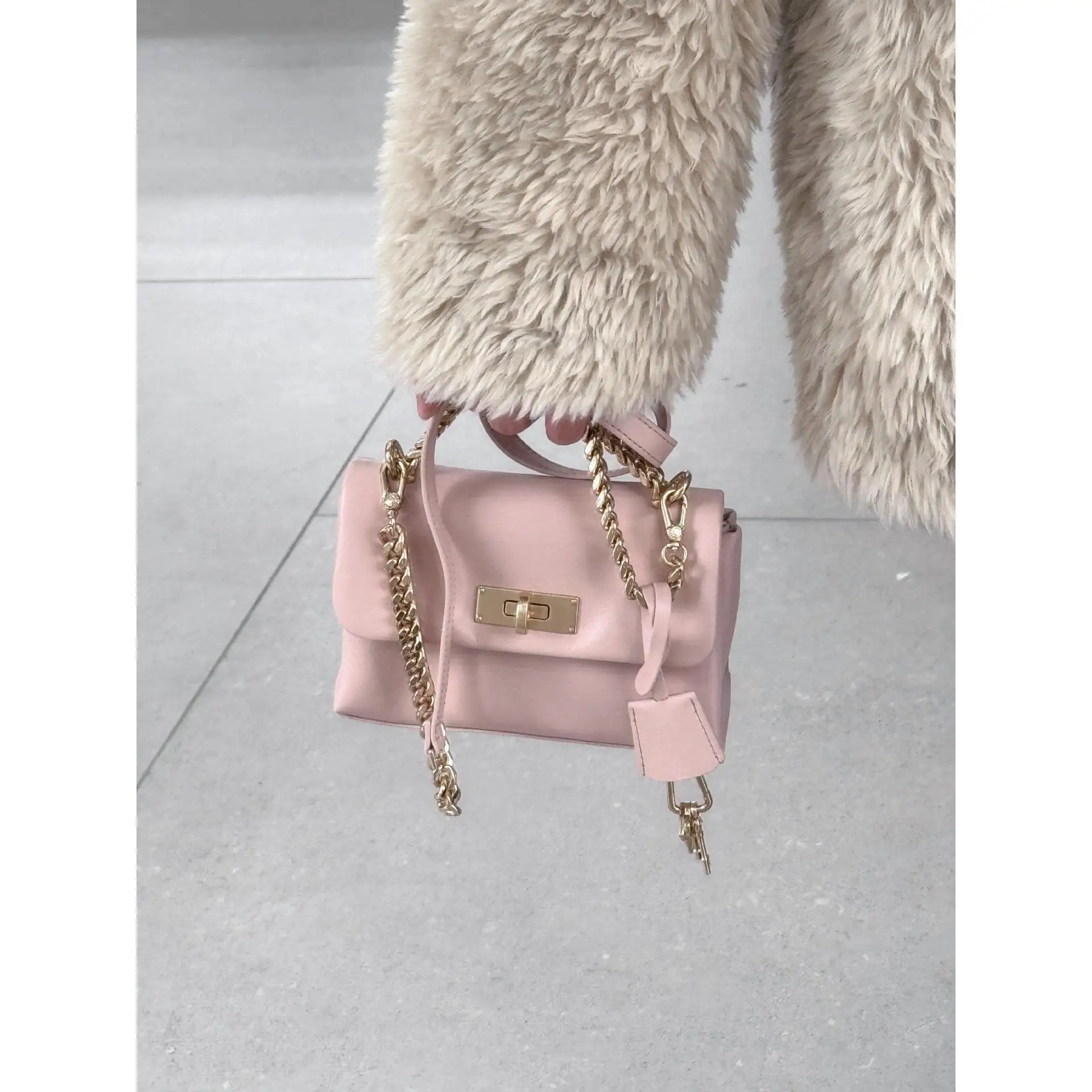 Spring Summer 2026 Fashionable Versatile Single Shoulder Crossbody Bag Handbag Women's Series Messenger Bag Handheld Bag