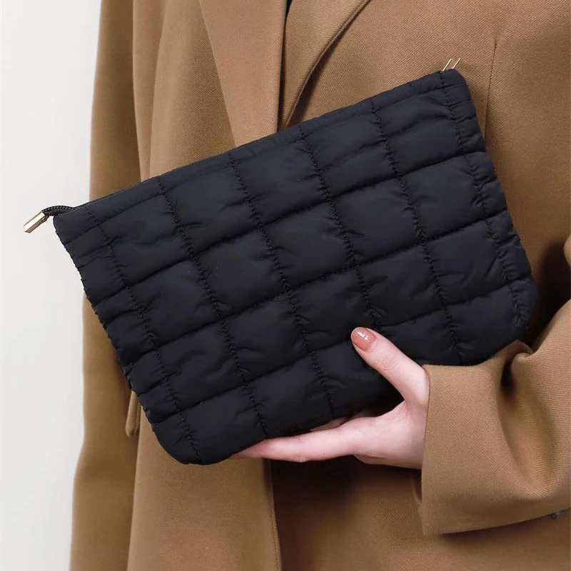 

Zipper Makeup Bag Women's Creative Clutch Purse Winter Fashion Evening Handbag With Grid Design Lightweight Padded Cosmetic Bag