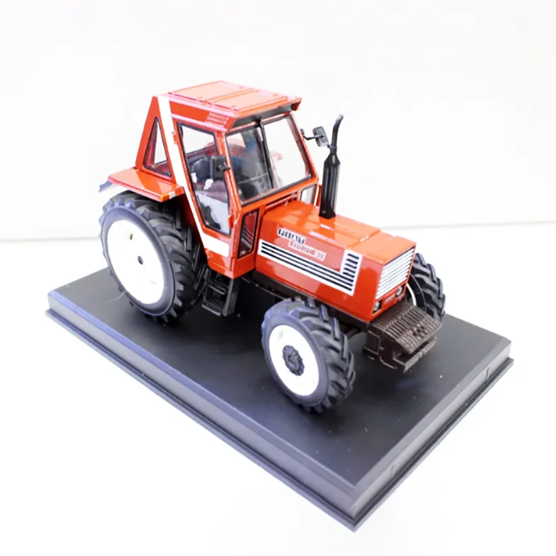 دييكاست سبيكة 1:32 مقياس فيات 880D T5 جرار مزرعة نموذج مركبة للكبار الكلاسيكية عرض تذكارية زخرفة العرض #3