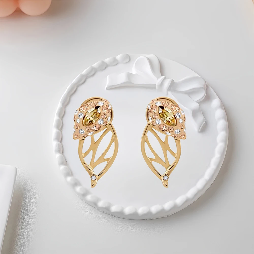 

2025 Hot Selling Brand Women's Earrings Fashionable, Simple, Luxurious Jewelry Suitable for Gifting To Friends
