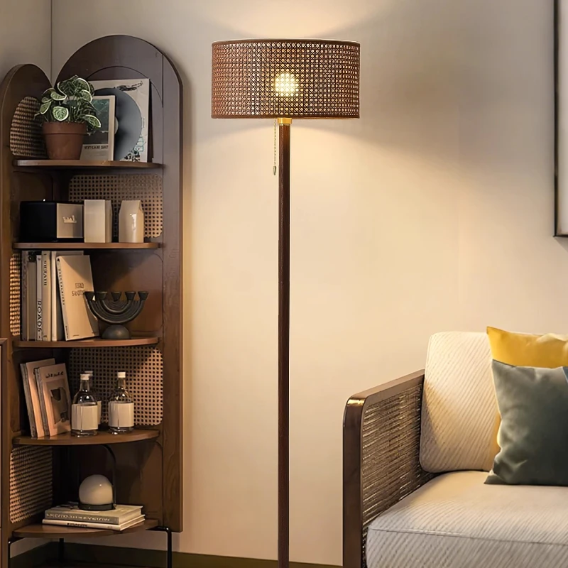 Retro Wooden Rattan…